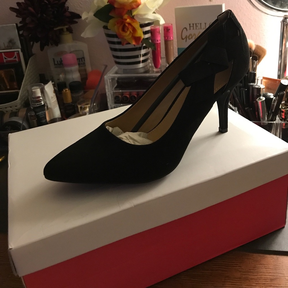 Black Bow Shoes