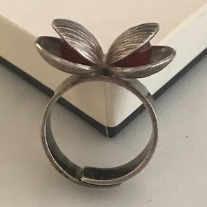 Sterling silver & Carnelian Pearls clam shell ring
