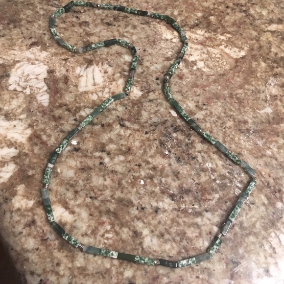 Neckless - Picture 2 of 4