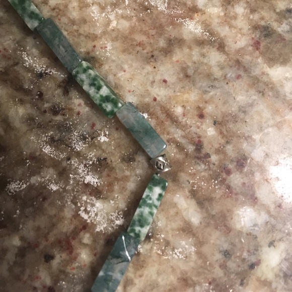 Neckless - Picture 4 of 4