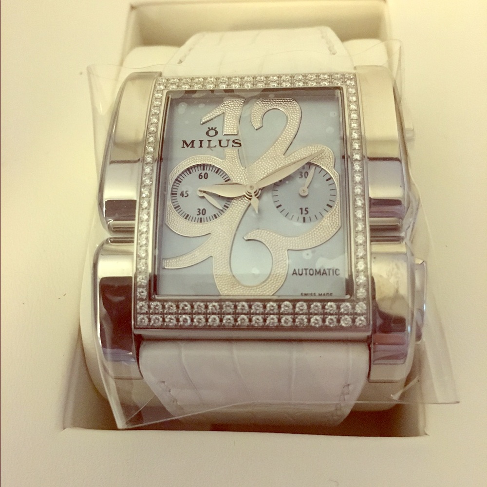 Milus Ladies' Apiana stainless steel 45x38mm watch