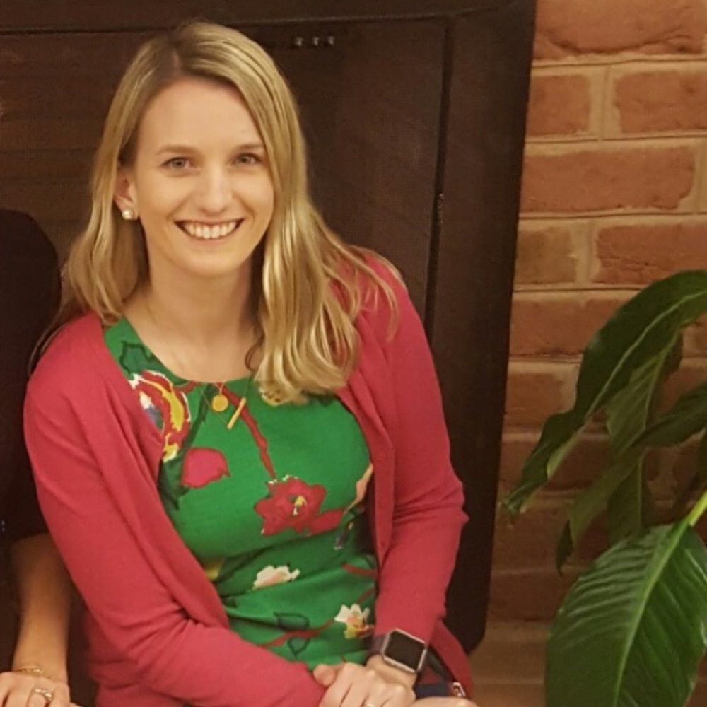 Meet your Posher, Hayley