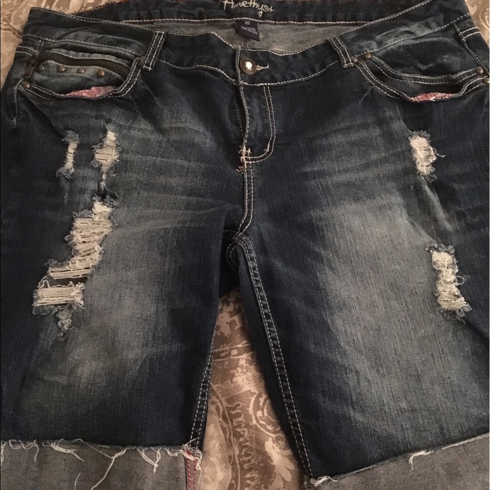 Distressed Bermuda jean shorts