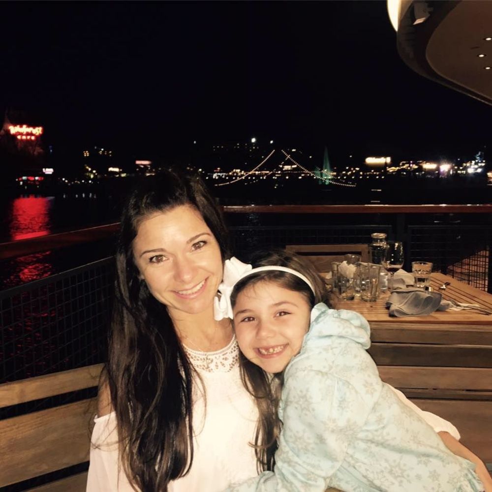 Meet your Posher, Carrie