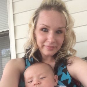 Meet your Posher, Alina