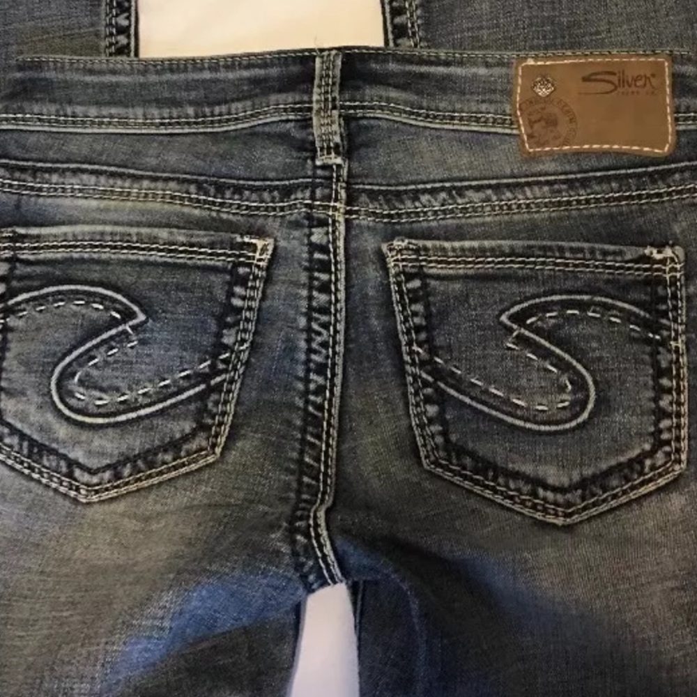 SILVER BUCKLE TUESDAY DENIM JEANS 26 x 31