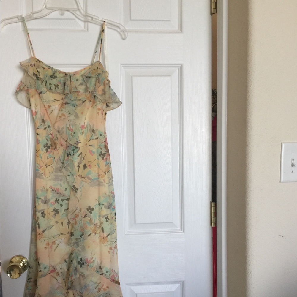 Yellow floral polyester sundress. Size 3/4.