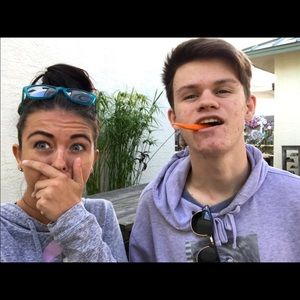 Meet your Posher, Chase