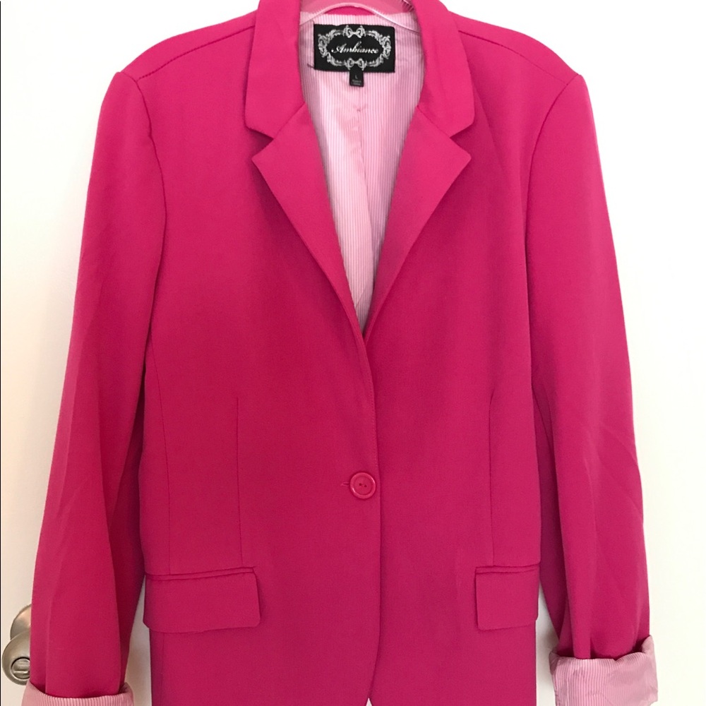 Women's pink blazer