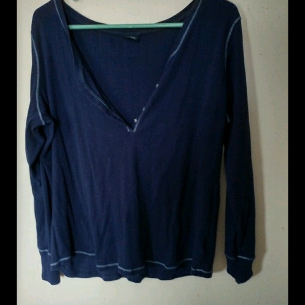 Navy blue long sleeve shirt