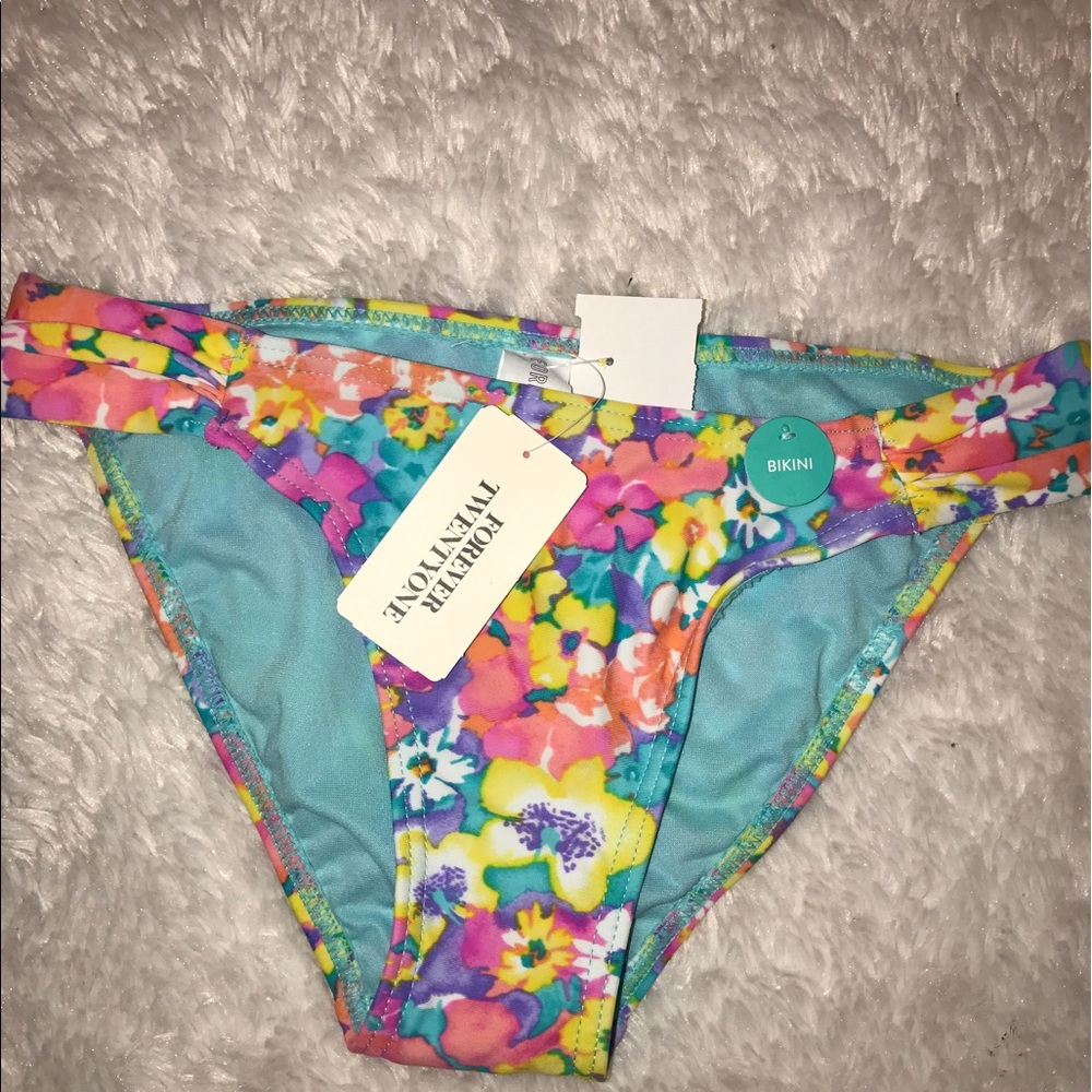 NWT Forever 21 Bikini Bottoms