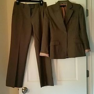 Ann Klein womens dress suit