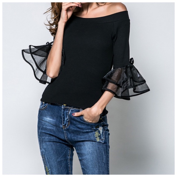 ‼️LAST CALL PRICE FIRM Black Tulle Sleeve  Top - Picture 2 of 6