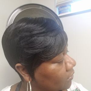 Meet your Posher, Chanica