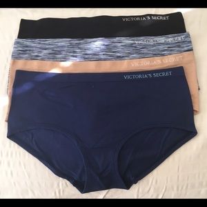 FLASH SALE- 4 pc bundle VS hiphugger panties, Sz L