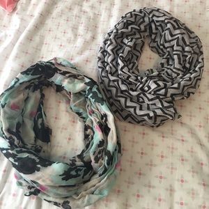 Two pack scarves