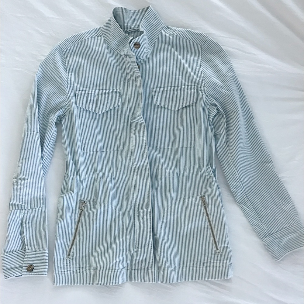 Gap utility coat