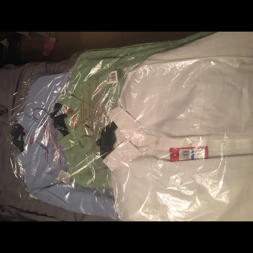 Izod - XLT  Men's Long Sleeve Button Down - 3