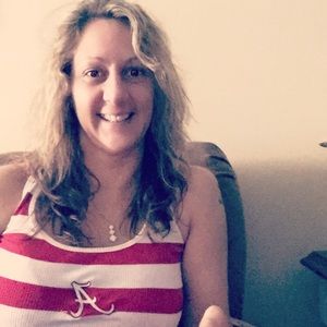 Meet your Posher, Christy