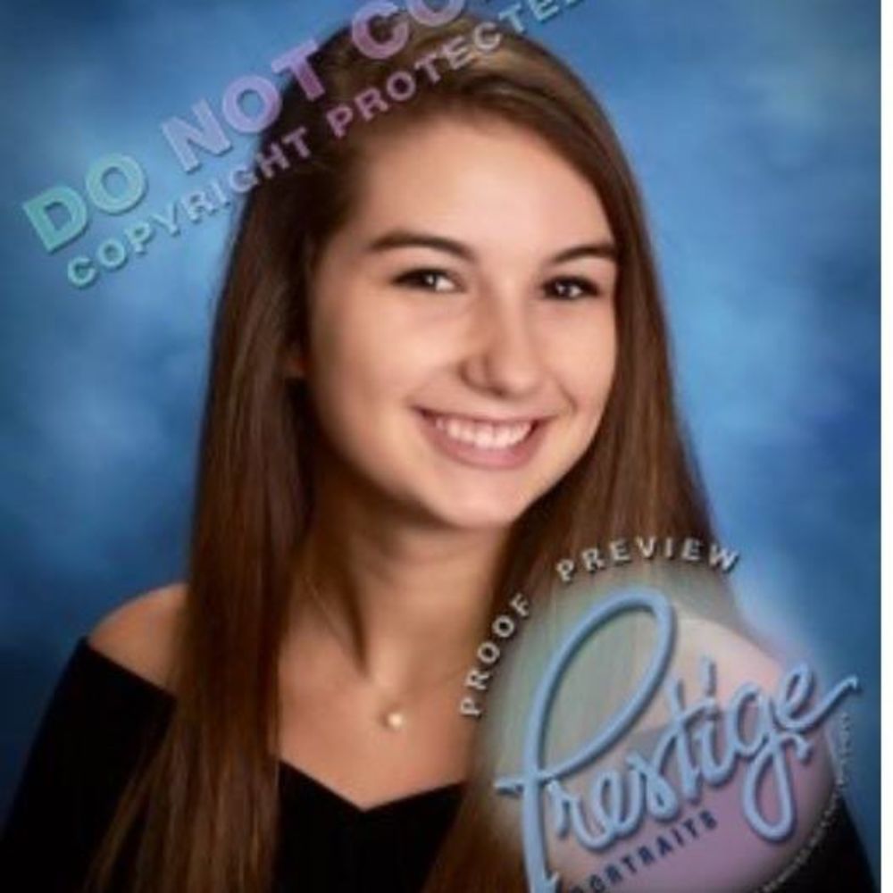 Meet your Posher, Whitney