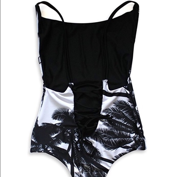 Cheeky Palm Print One Piece Swimsuit - Picture 4 of 4