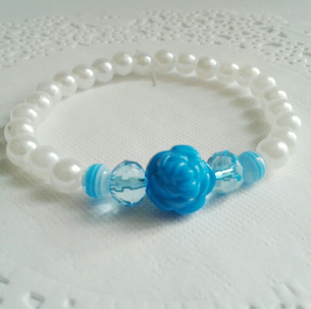 Handmade blue rose pearl bracelet