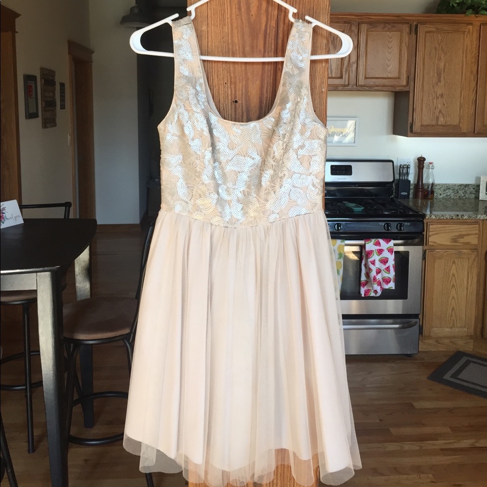 Beige party dress
