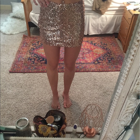 Sequence skirt - Picture 3 of 3