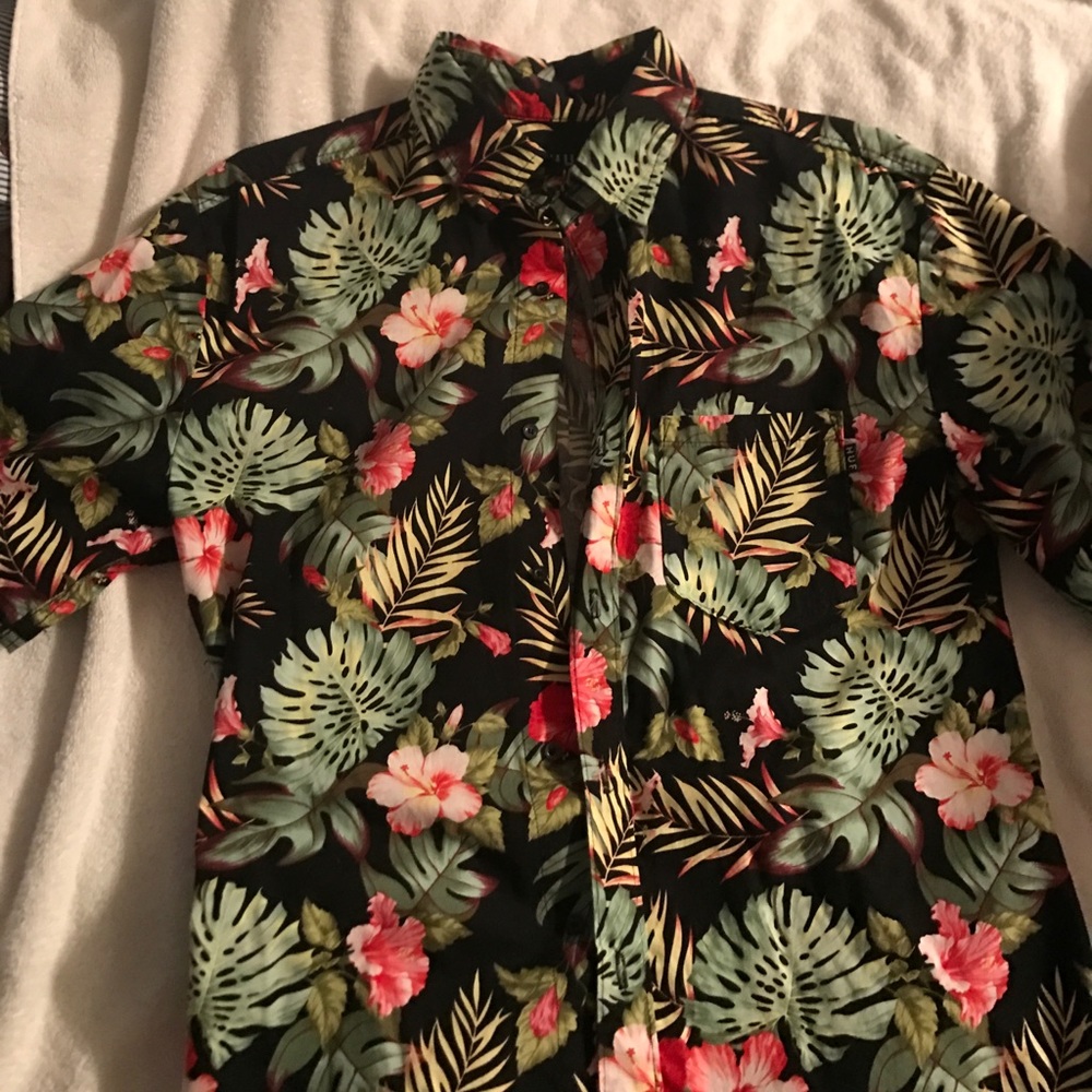 HUF Medium Hawaiian