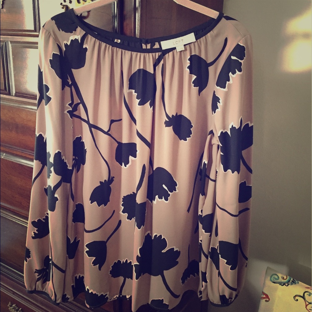 Navy and mauve Loft top
