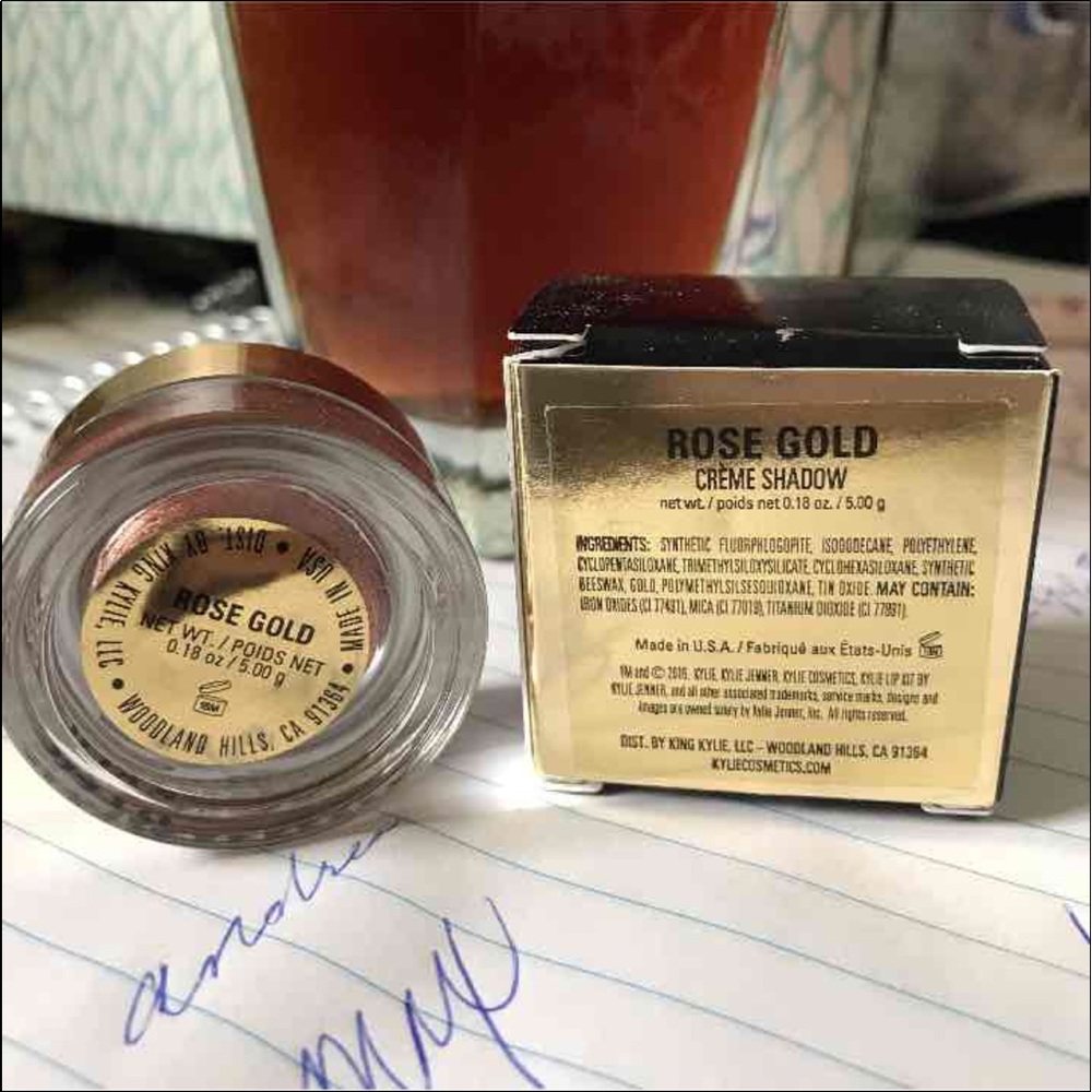 Kylie cream shadow ROSE GOLD
