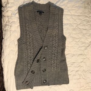 Banana Republic Small Grey Knit Sweater Vest