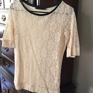 Cream lace Limited top
