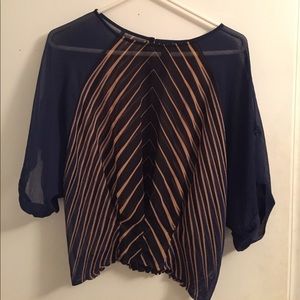 Short sleeve dress top. Size M. Lightly worn.