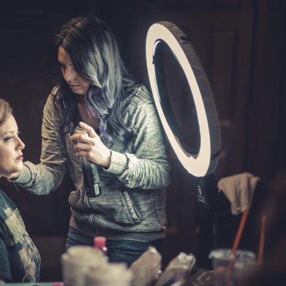 Meet your Posher, Michelle - Picture 1 of 1