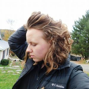 Meet your Posher, Angie