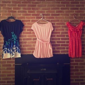 Lot of 3 preppy, chic dresses by Forever 21 & 21