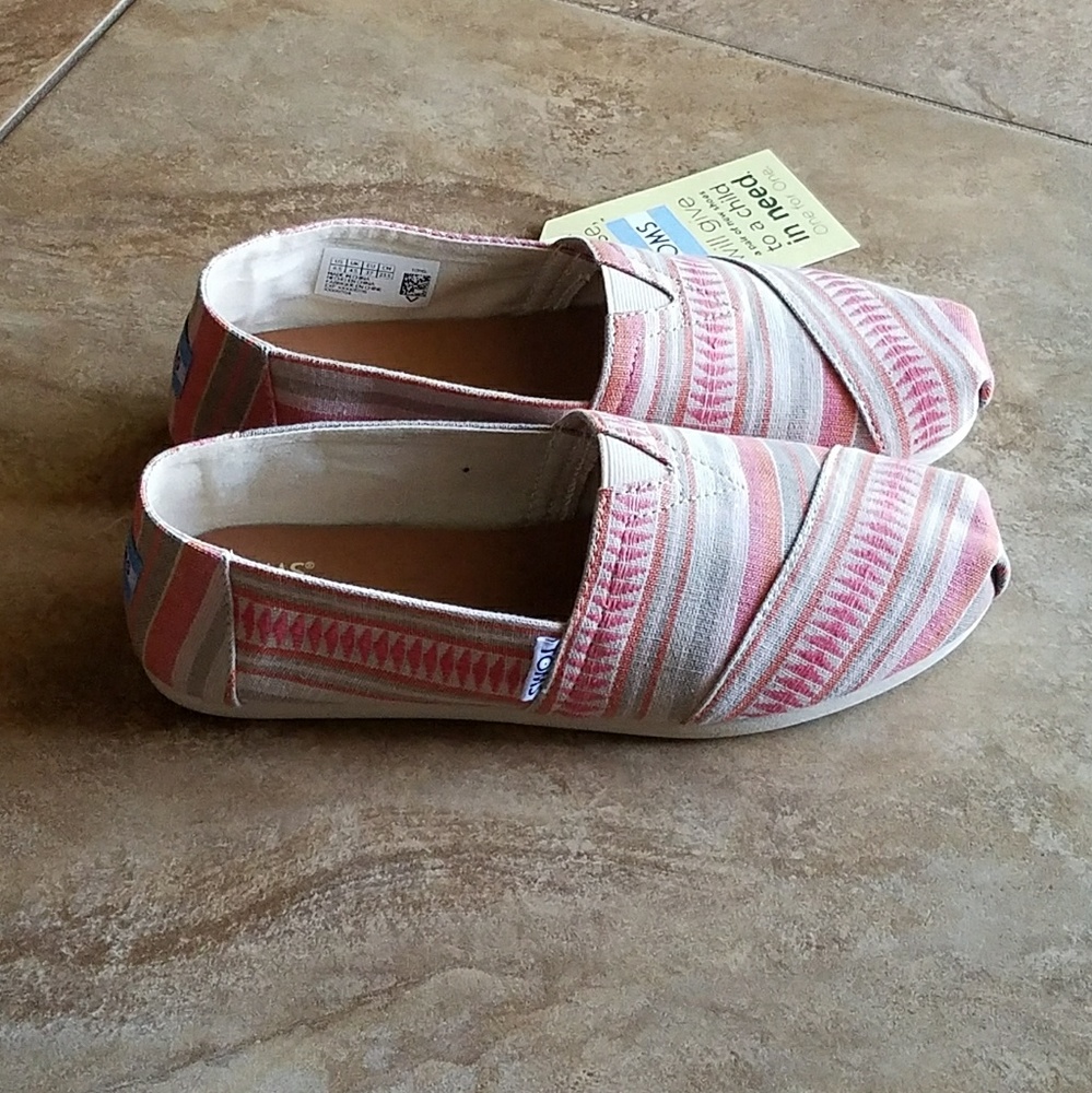TOMS Coral Blanket Stripe Women's Shoes
