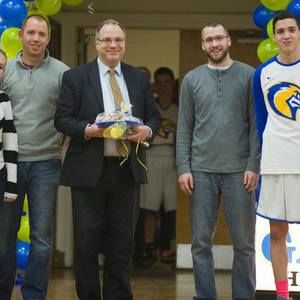 Meet your Posher, Shane