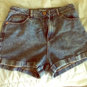High-wasted Bullhead mom short Pacsun