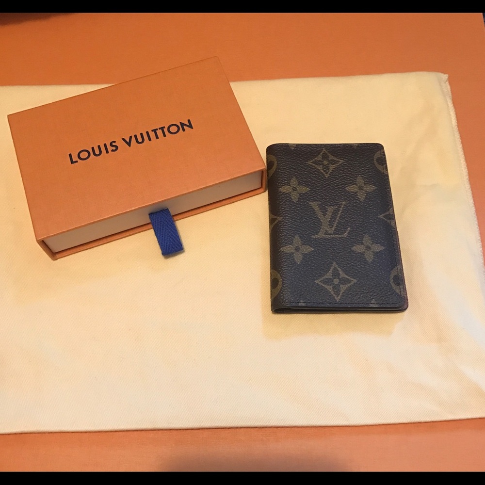 Louis Vuitton Pocket Organizer