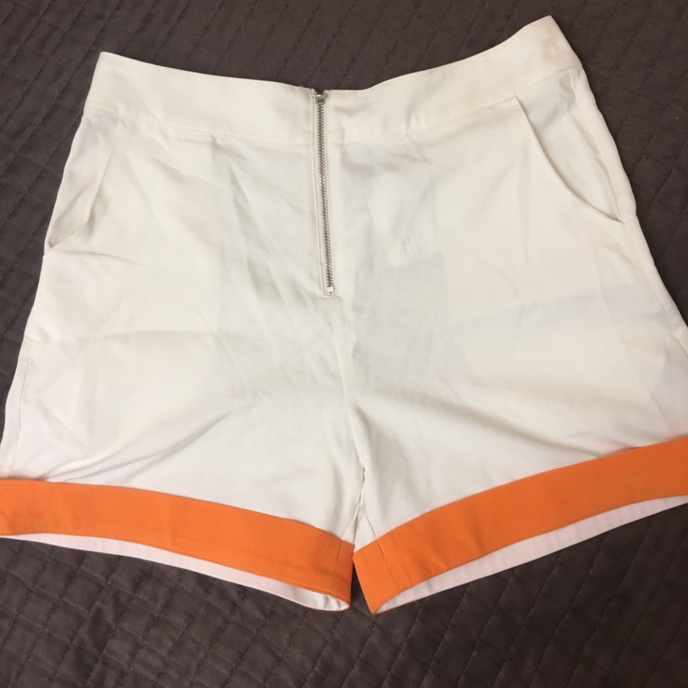 New Cream silk shorts. Made in France