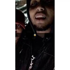 Meet your Posher, Carlos