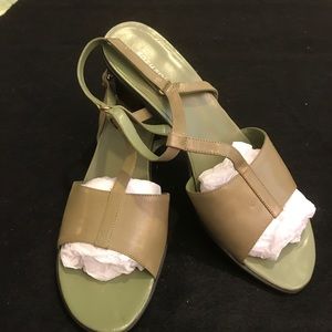 Easy Spirit Sandals (MWOT)