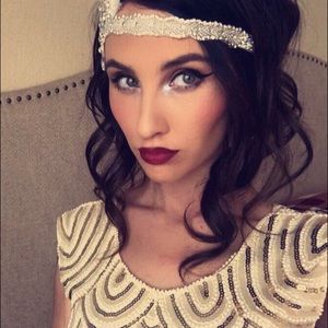 20's Beaded Flapper Girl Dress - Gold and Cream