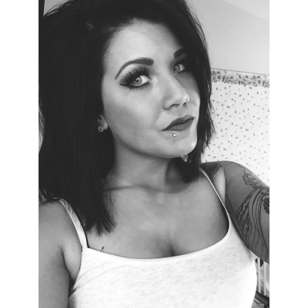 Meet your Posher, Lyssa