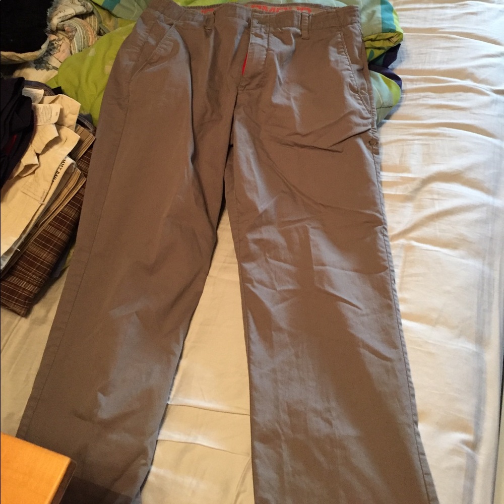 Under Armour grey pants