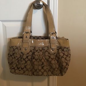 COACH SOHO SIGNATURE BROWN PLEATED PURSE