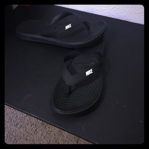 Nike thong sandals