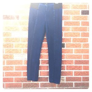 Leggings. Fits like medium.